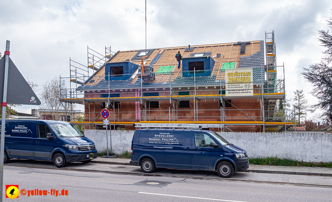 26.04.2023 - Burgfotos von der Baustell Niederalmstraße 16 in Neuperlach